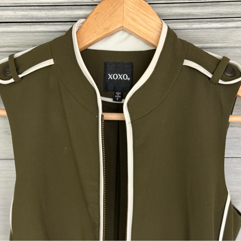XOXO Khaki Green Vest with White Accents flower embroidered on the back - Picture 3 of 10